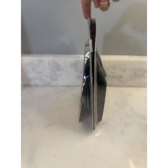 HDMI Monster Cable, 4K HDR Ultra HD Gold, 6 Ft. New/Sealed - Picture 11 of 13